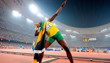 九游中心官网-美男队蝉联混合泳冠军六连冠，男子混合泳亚军