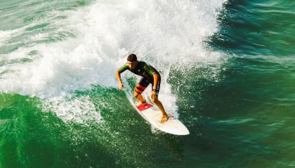 九游app电脑版官方下载-新疆男篮适应新赛季节奏保持出色战绩，新疆男篮战况