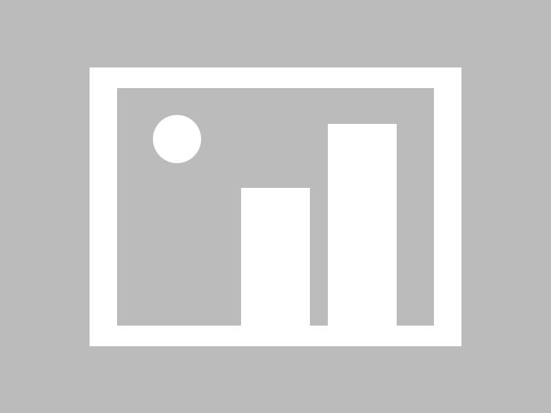 JIUYOU.COM-广东宏远连续夺冠纪录备受关注，广东宏远队总冠军领奖画面