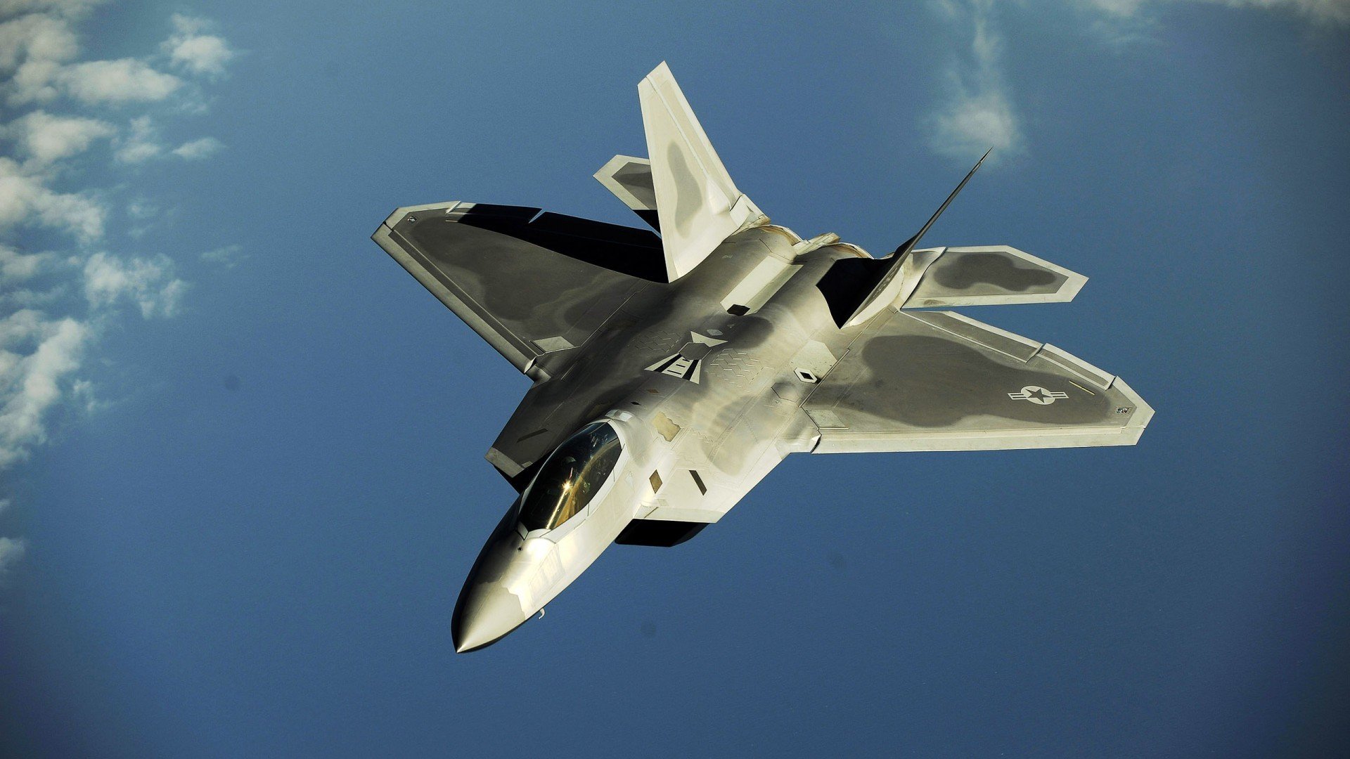 瑞士队在巴黎奥运会比赛中展现出高效的传球配合，瑞士队2021