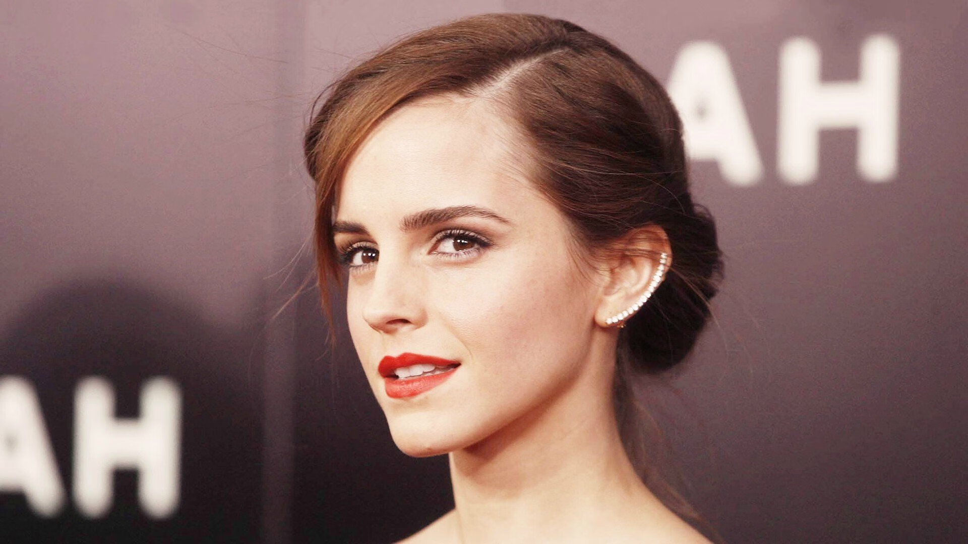 九游游戏中心-热刺与桑普顿交手，谁能夺得胜利？，热刺主帅桑托