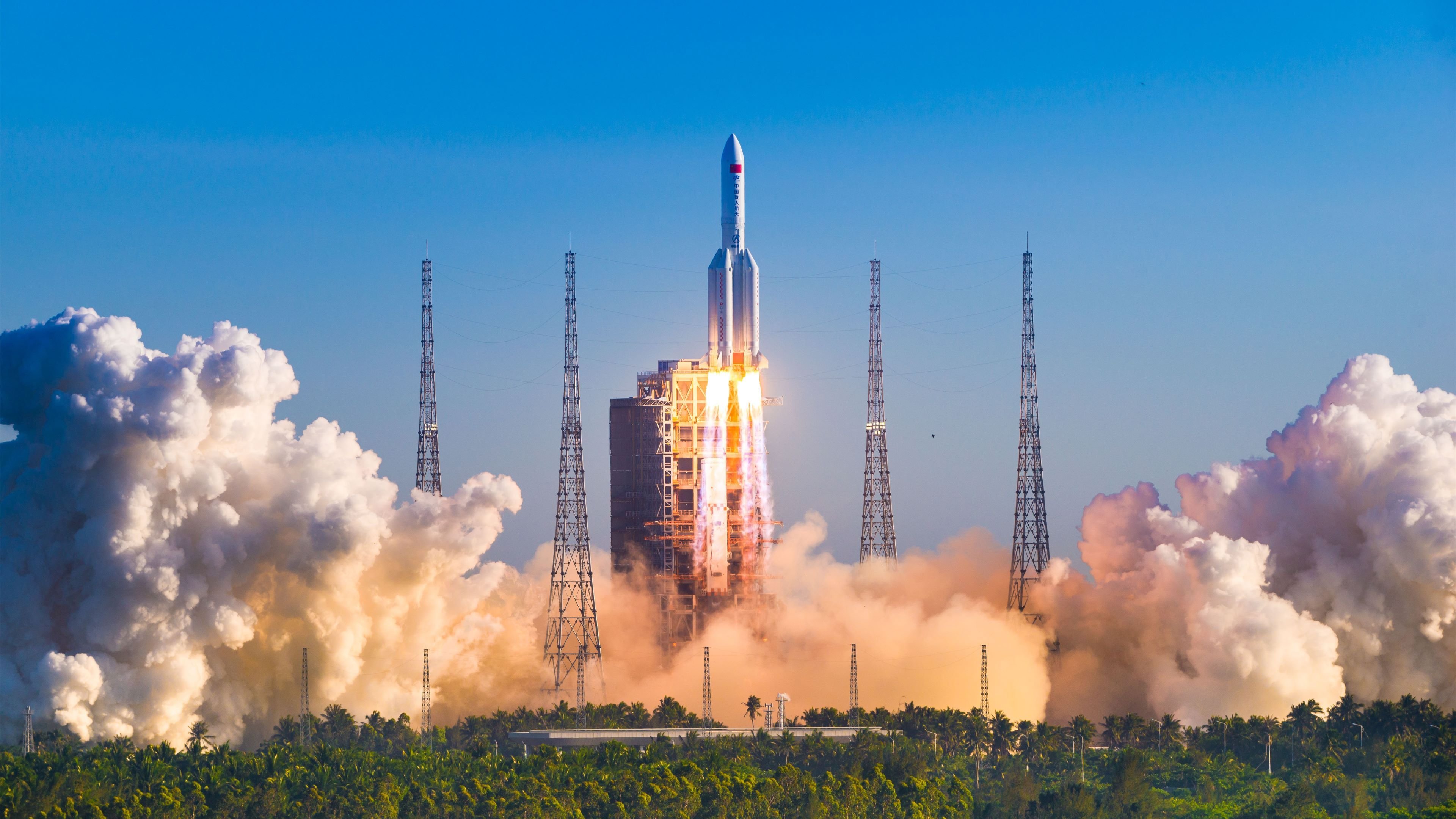 黑队主帅喜获百场胜利,稳定球队领先位置,黑球门将