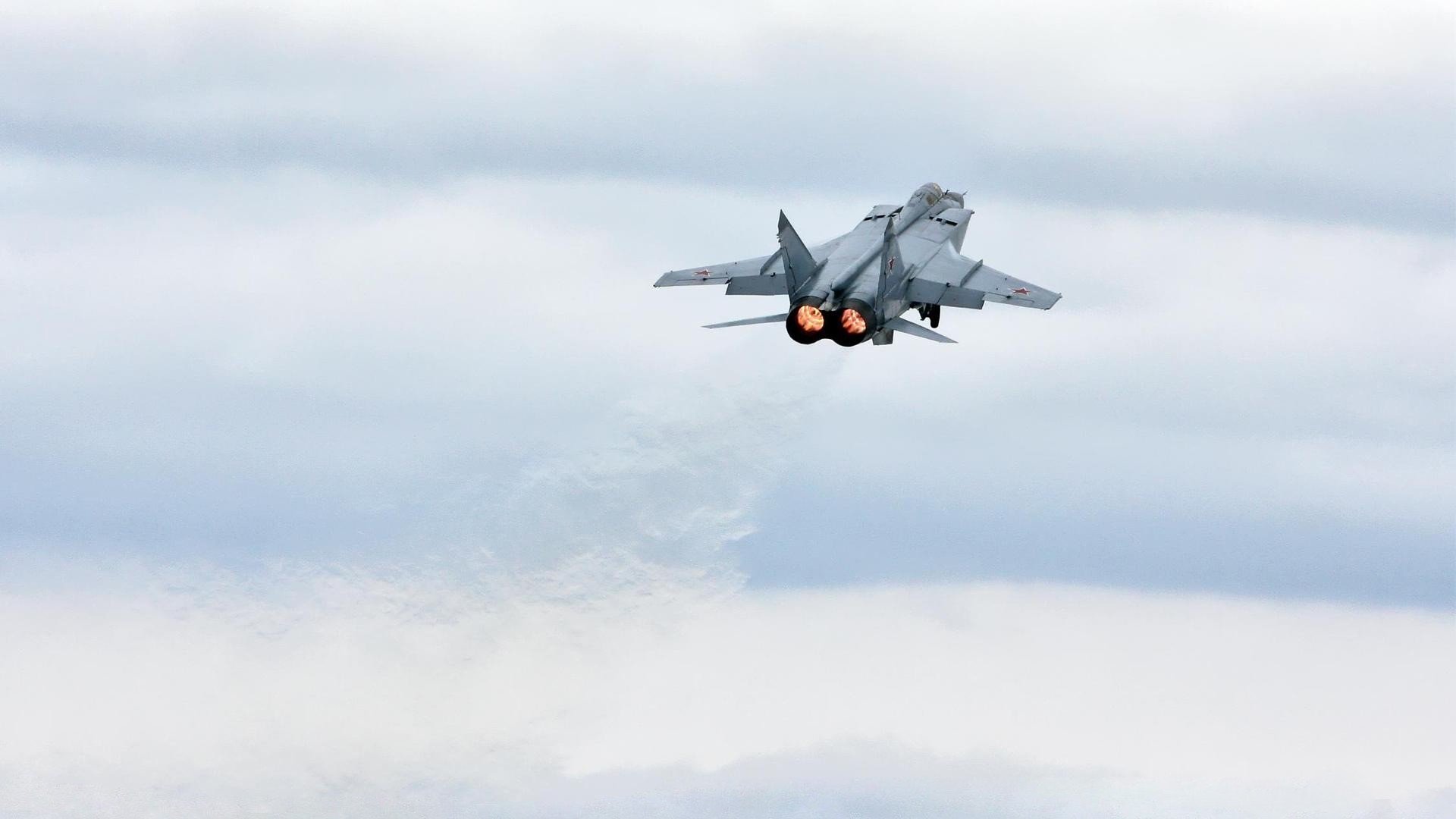 CBA联赛本土教练崭露头角 球队打法更具特色，cba个球队教练